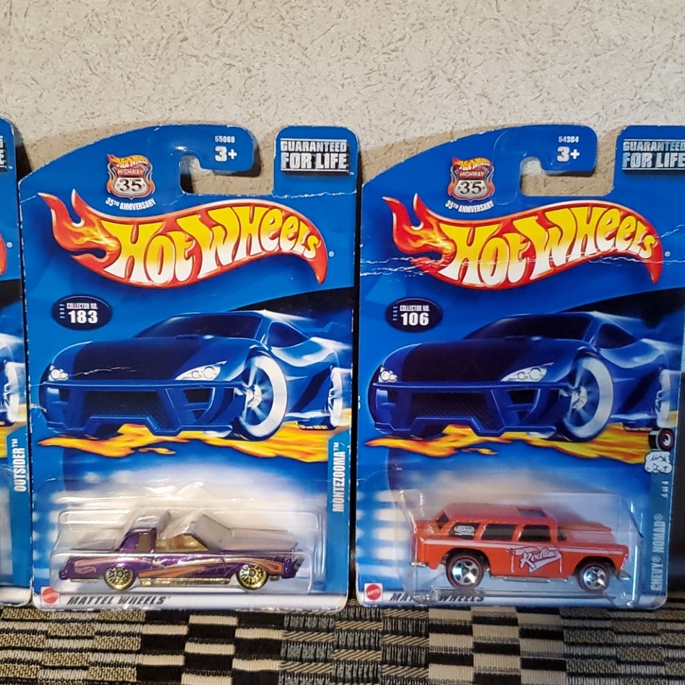 Hotwheels toy cars 2002 - Picture 2 of 5